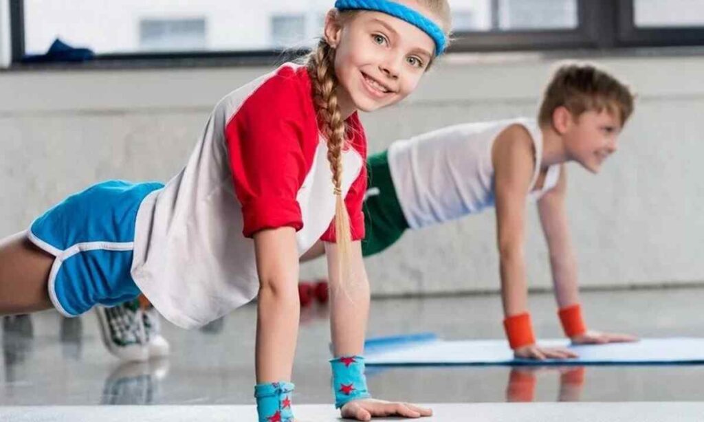 С какого возраста привлекать ребенка к спорту: рекомендации и наставления