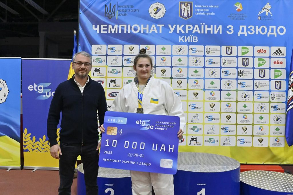 Збірна Дніпропетровської області виграла головний старт сезону в дзюдо