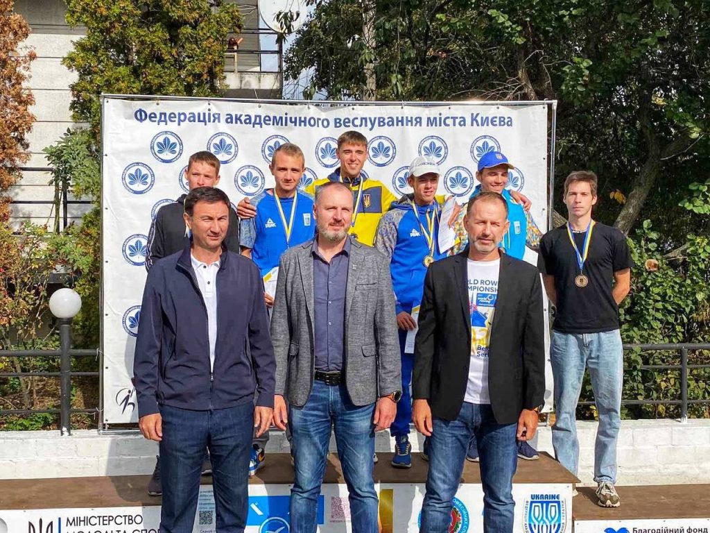 Спортсмени з Дніпропетровщини виступили на чемпіонаті України з академічного веслування