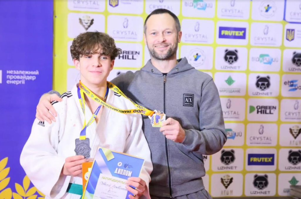 Дзюдоисты из Днепра завоевали пять медалей на чемпионате Украины U15