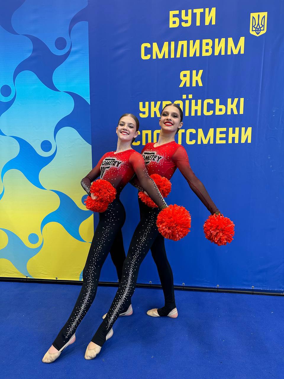 Каменские черлидерки стали призерами чемпионата Украины во Львове