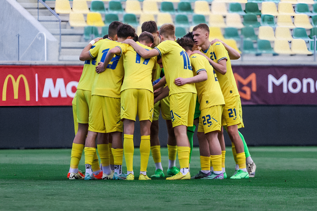 Сборная Украины U-17 уступила команде Кипра U-17