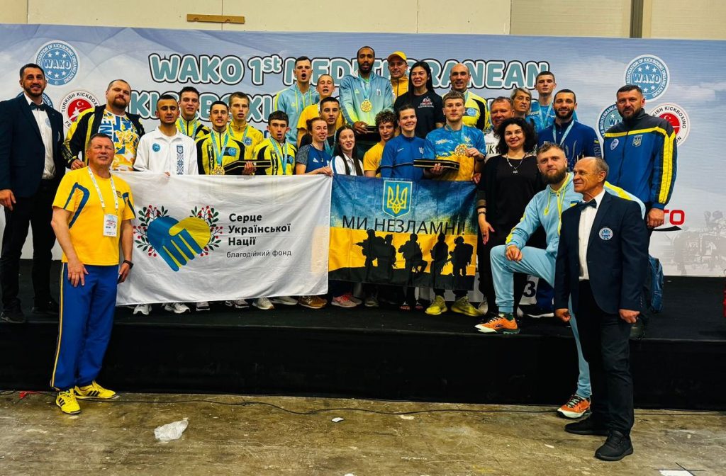 Українські спортсмени зібрали вагому колекцію нагород на Кубку світу з кікбоксингу