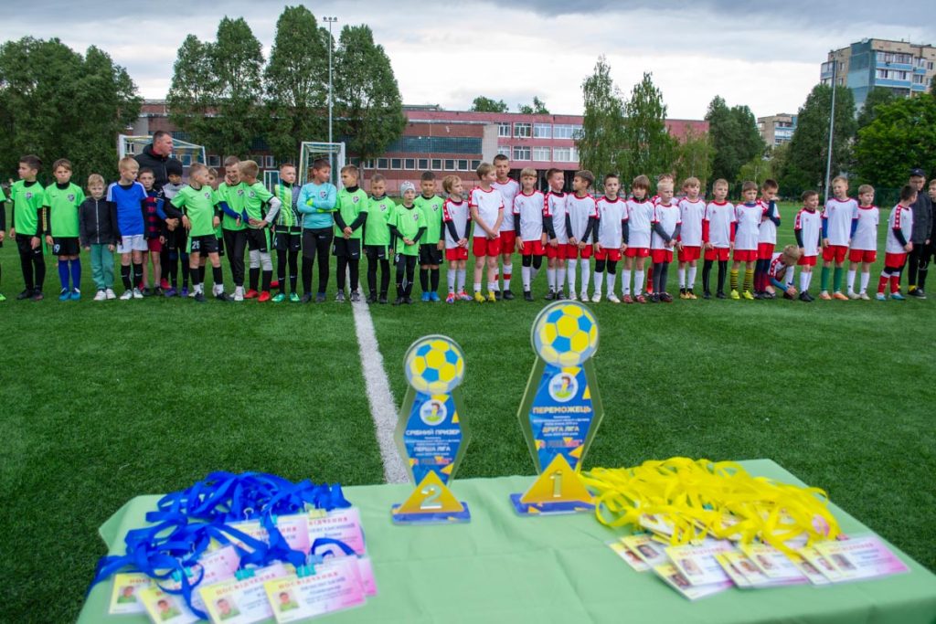 У Кам’янському вітали чемпіонів та віце-чемпіонів Дніпропетровської області з футболу