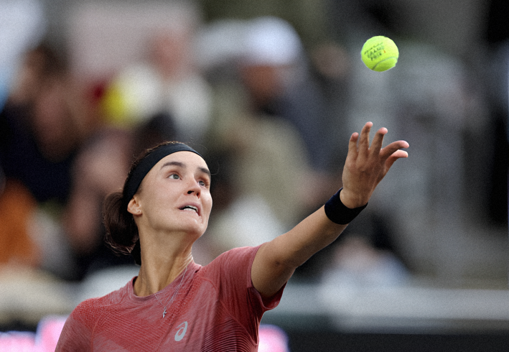 Калинина прошла в третий круг WTA 1000 в Риме из-за снятия Цуренко