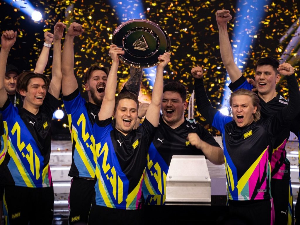 Українська кіберспортивна команда Natus Vincere - переможниця Esports World Cup 2024