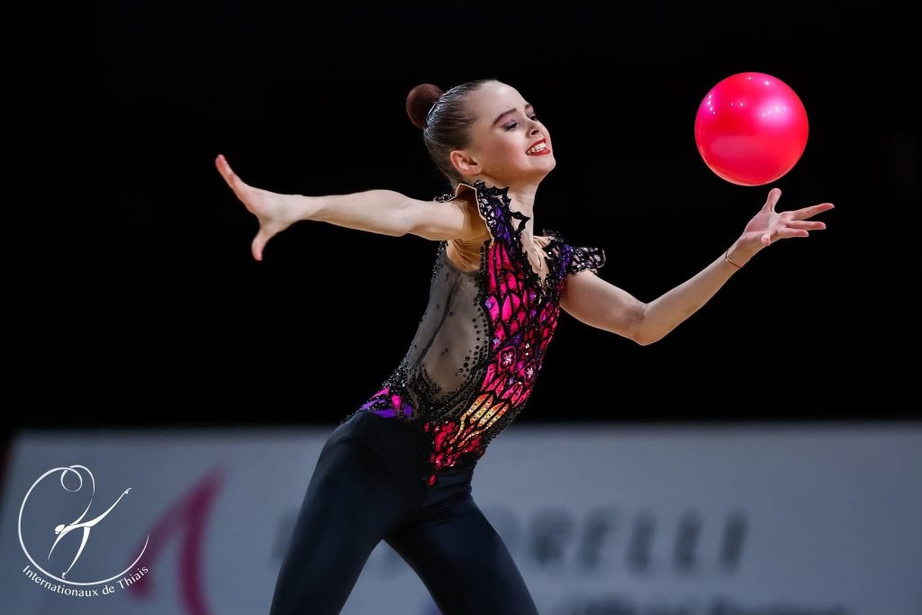 Україна відібралась до фіналу Олімпіади з художньої гімнастики у груповому багатоборстві