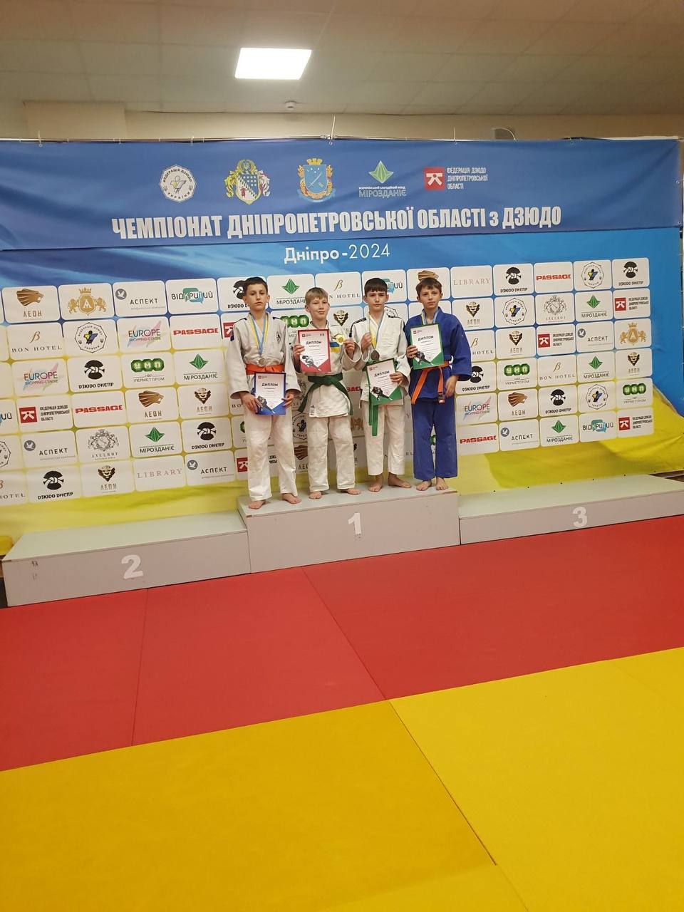 Дзюдоїсти Кам'янського вибороли 6 нагород на чемпіонаті області в Дніпрі