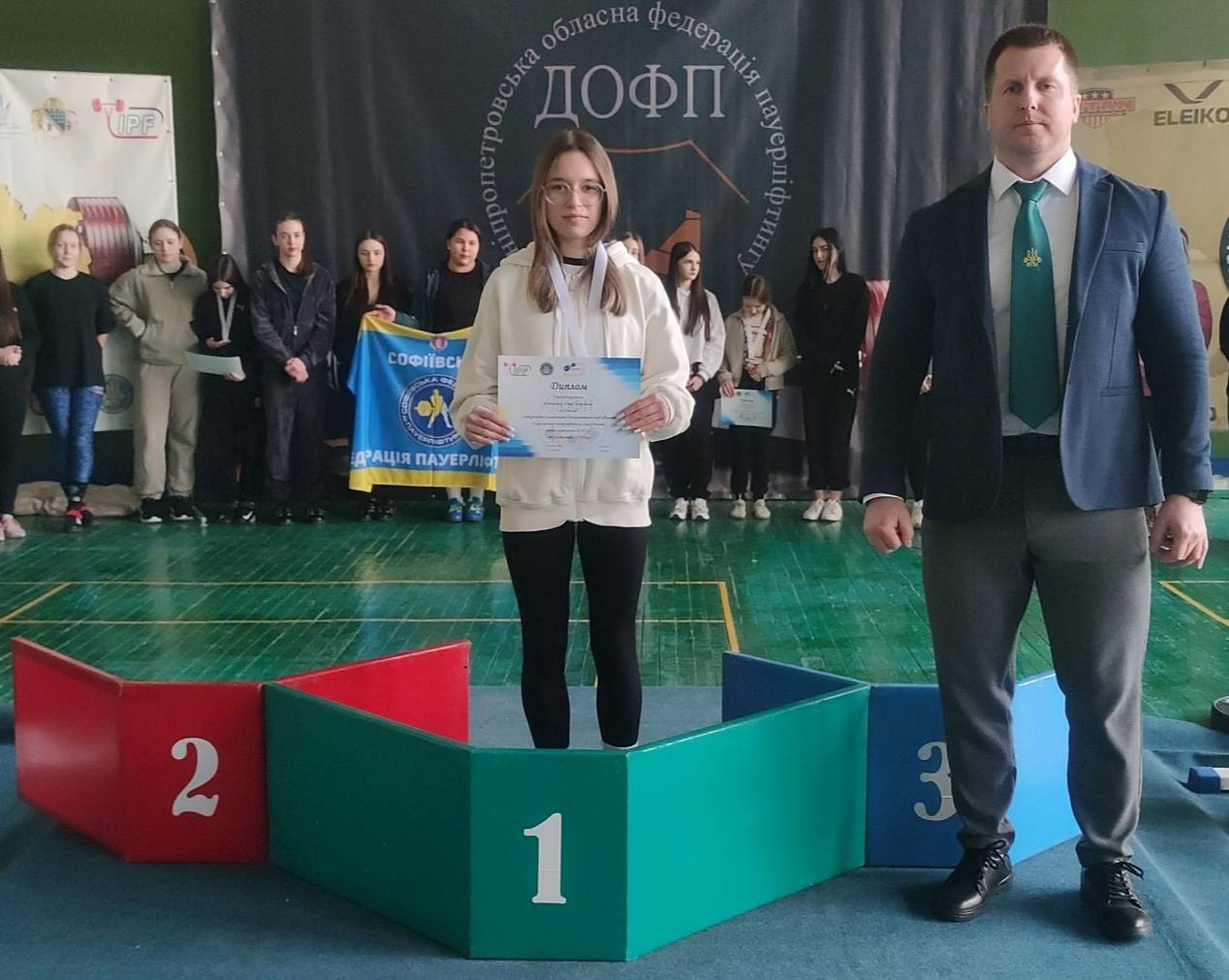 Кам'янчани успішно виступили на чемпіонаті області з пауерліфтингу