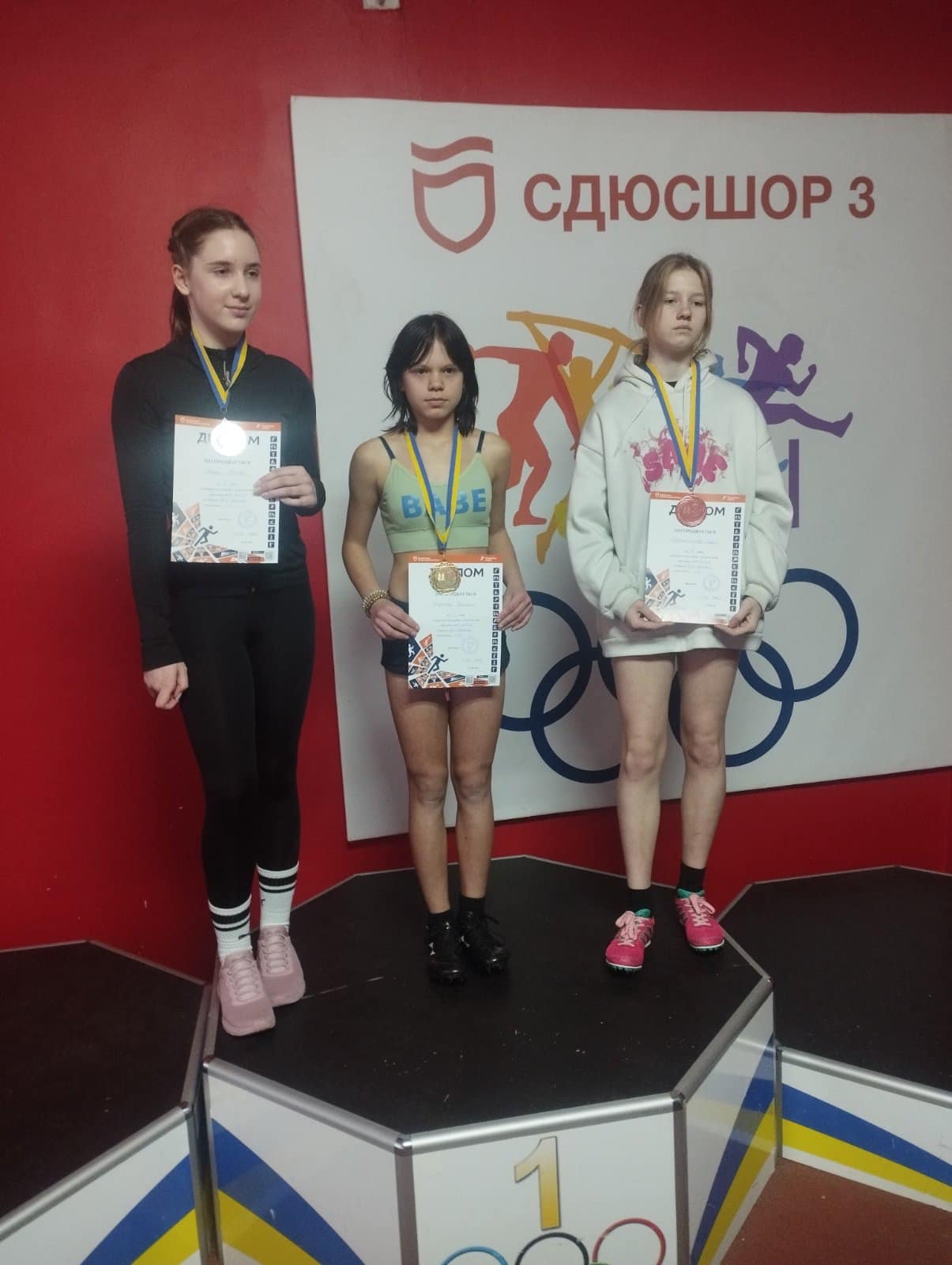 Каменчане соревновались на чемпионате Днепропетровской области по легкой атлетике: результаты