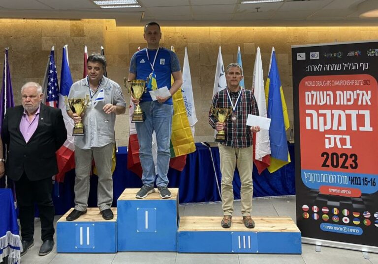 Українець став чемпіоном світу з шашок-100