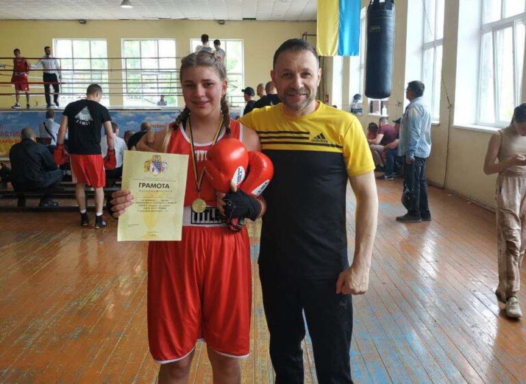 Боксери Кам’янського повернулися з нагородами з обласного чемпіонату
