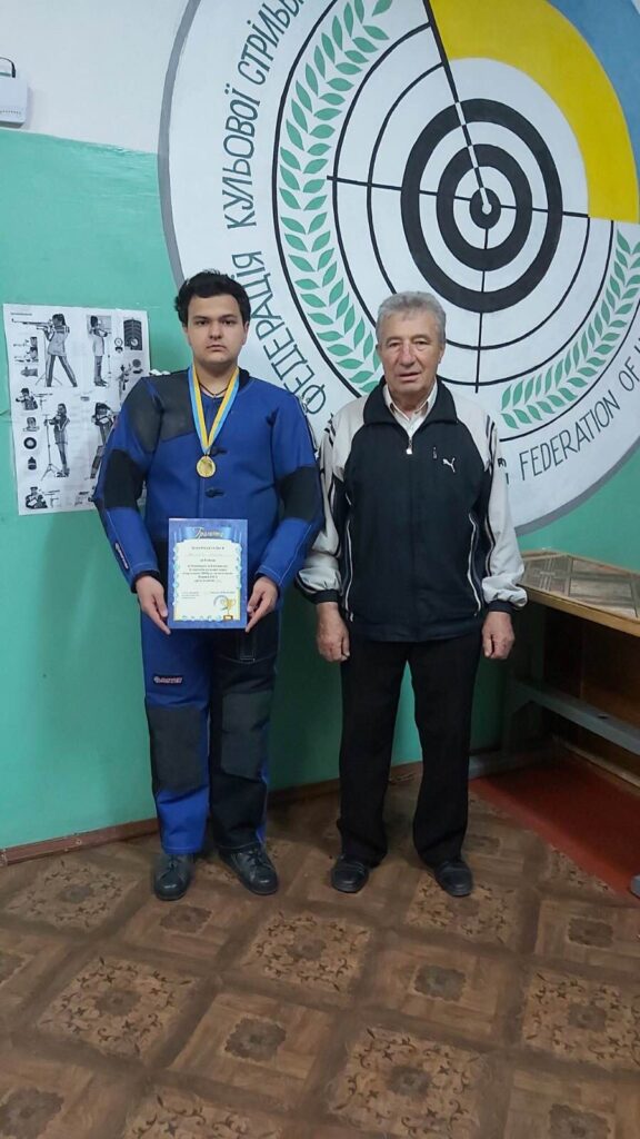 В Каменском соревновались стрелки 1 Чемпионат города по пулевой стрельбе
