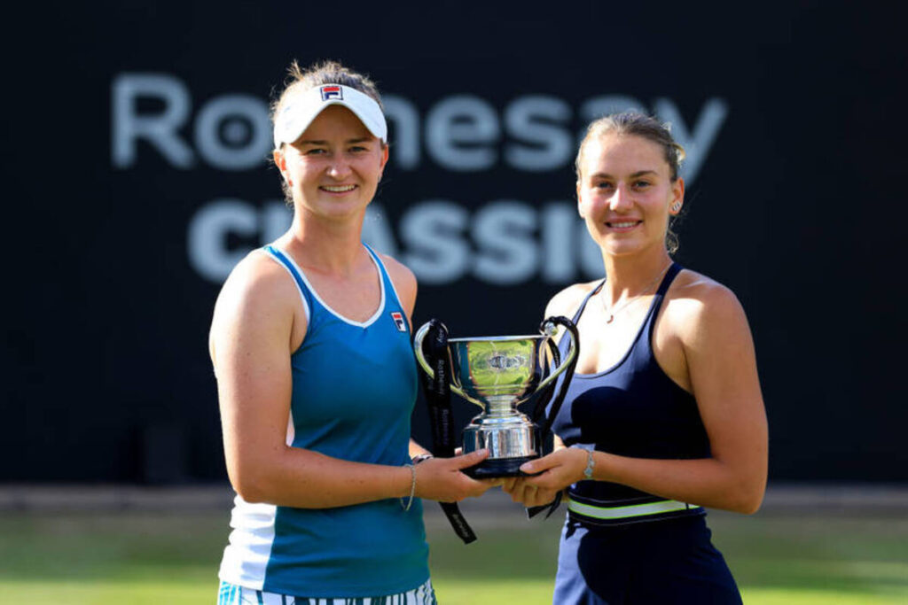 Украинская теннисистка Марта Костюк победила в финале парного турнира WTA 250