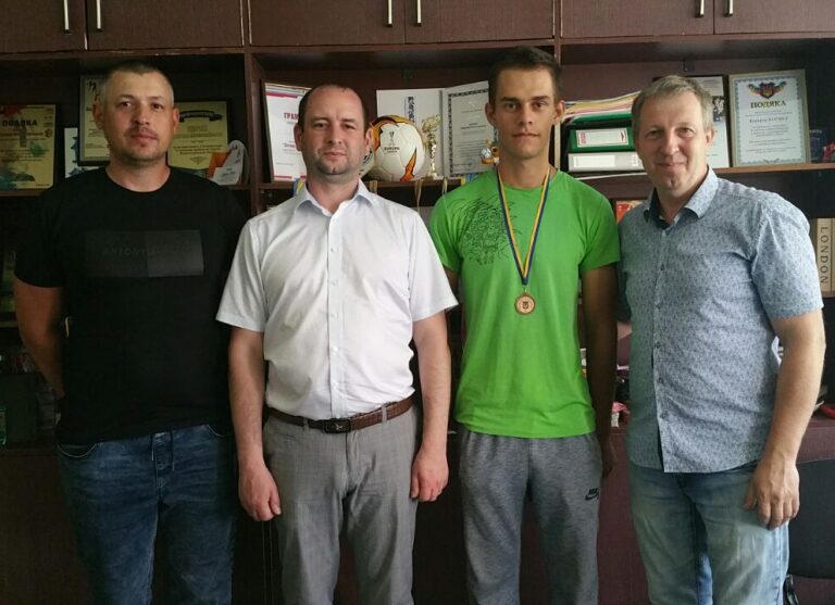 В Каменском чествовали призера всеукраинских соревнований
