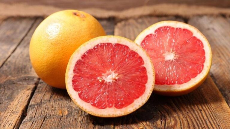 Грейпфрут: Вкусный способ поддержать иммунную систему и улучшить здоровье
