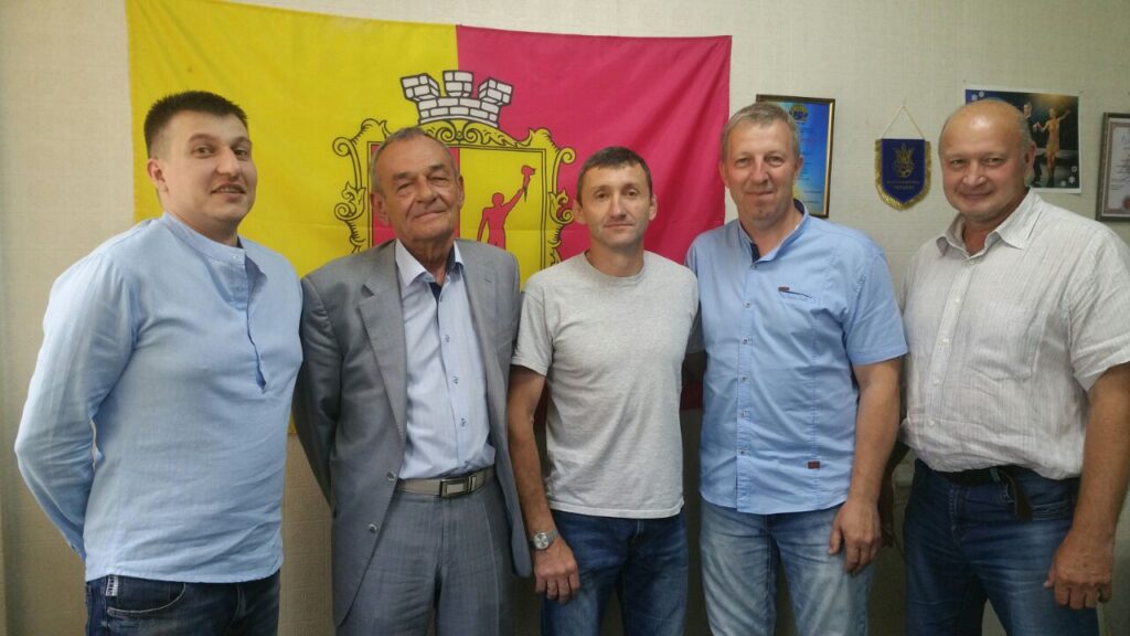 Університет Кам'янського запрошує отримати вищу спортивну освіту