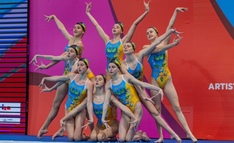 Сборная Украины по артистическому плаванию покоряет чемпионат Европы