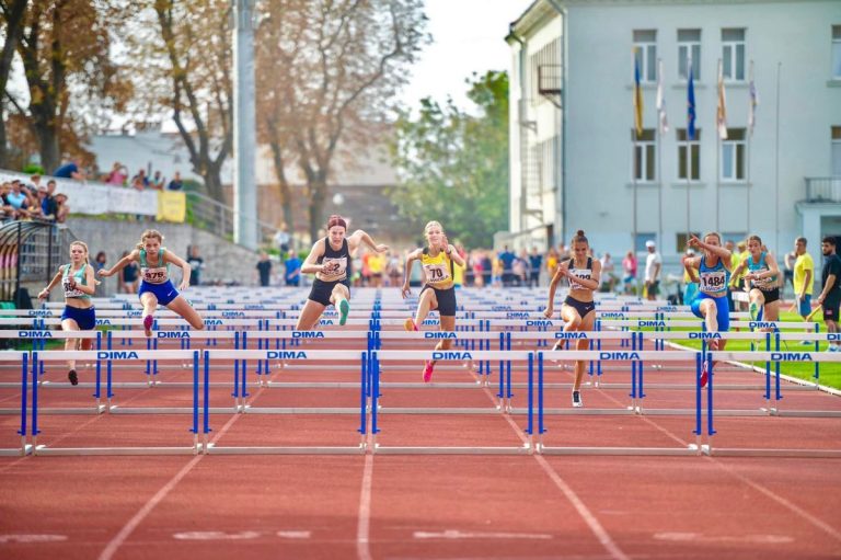 Днепряне победили на командном чемпионате Украины по легкой атлетике
