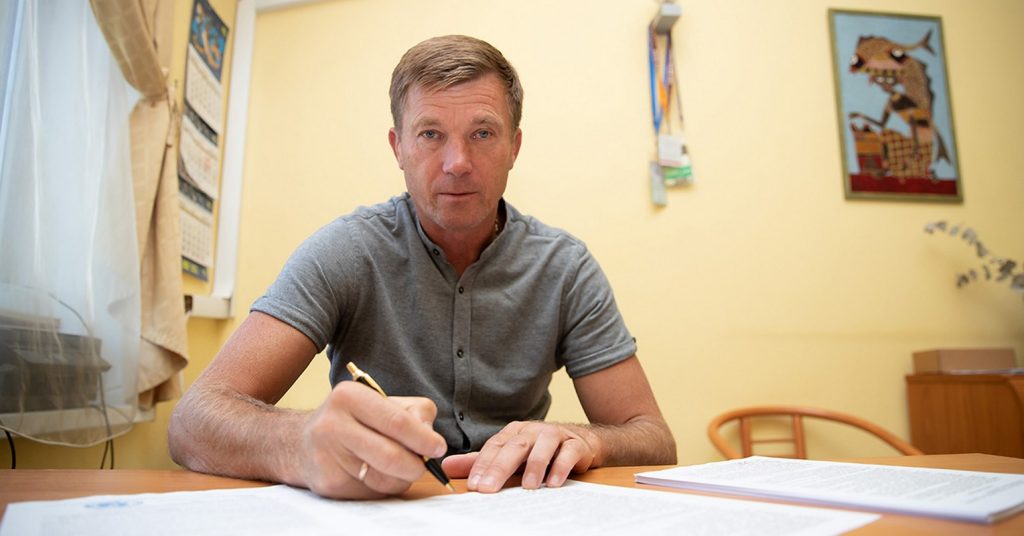 Стало відомо, чи залишиться Максимов на посаді головного тренера “Дніпра-1”