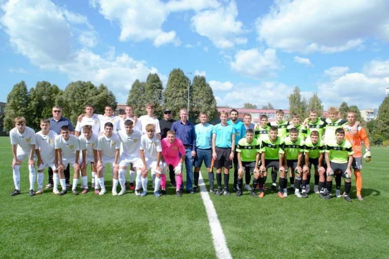 ФК “Кам’янське 2023” поступився харків’янам у першому матчі чемпіонату України