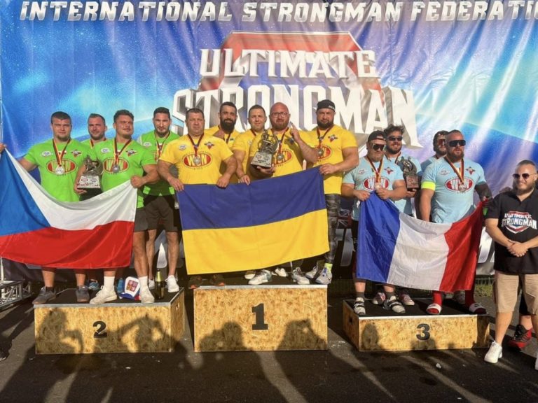 Дніпрянин Віталій Герасимов у складі української збірної виборов “золото” на Чемпіонаті світу зі стронгмену