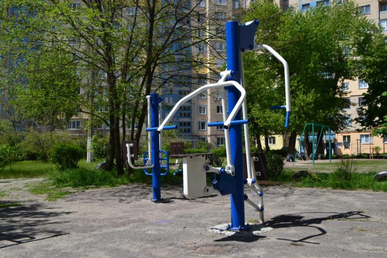 Топ-20 мест в Каменском, где можно потренировать руки