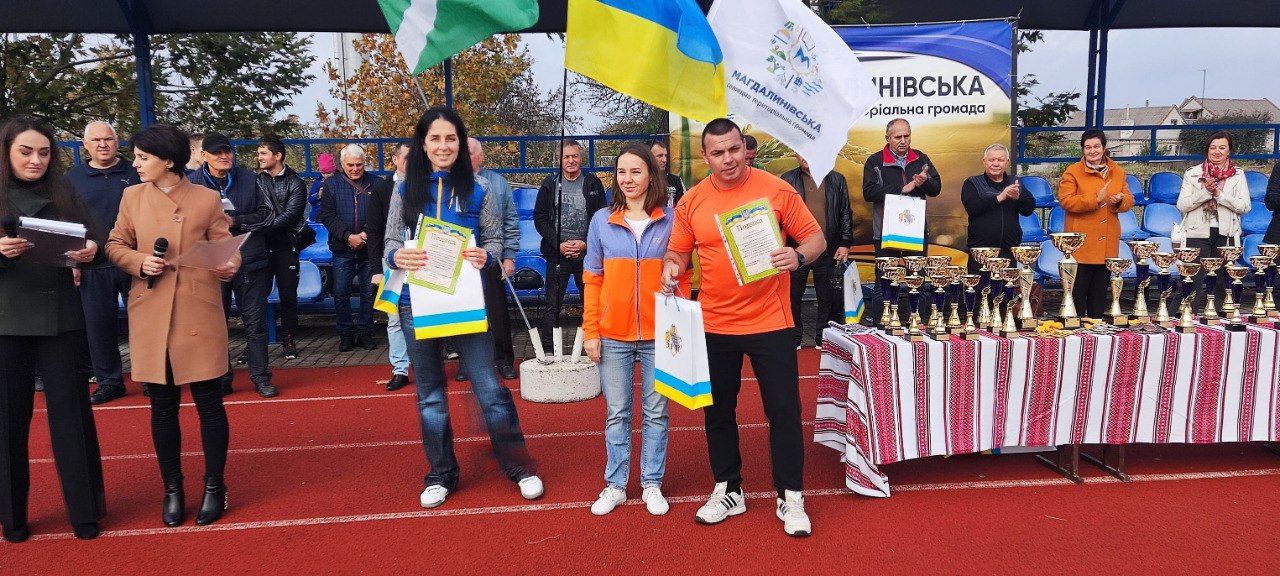 19abb8d5 4988 492c 9999 d4505efb3502 5