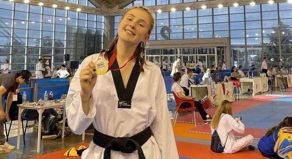 Кам’янчанка Поліна Кучерява перемогла на міжнародному турнірі з тхеквондо