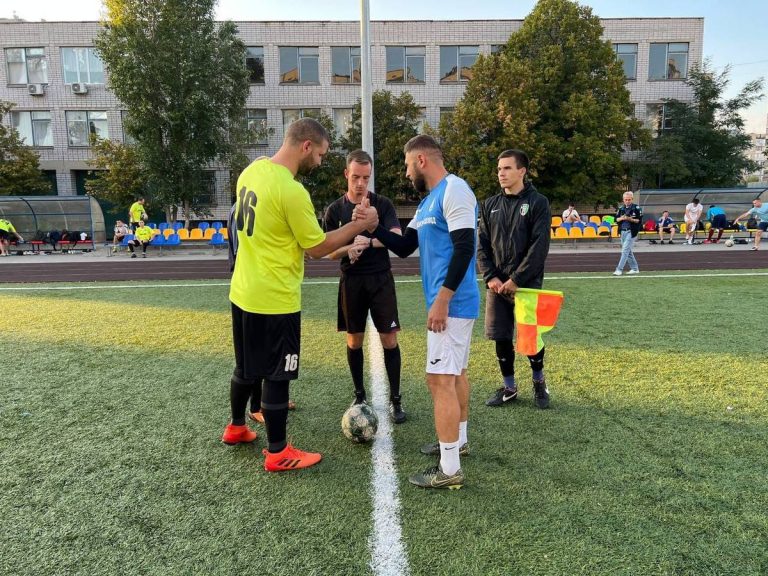 У Кам’янському зіграють півфінальні матчі Кубка міста з футболу