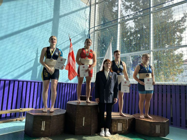 Криворожские сумоисты завоевали 10 наград на чемпионате Украины в Луцке