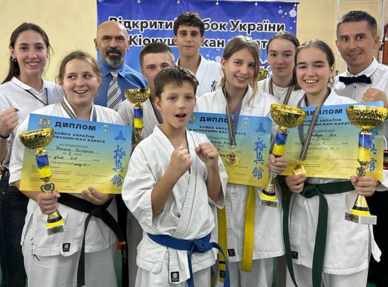 Каратисти Кам’янського стали призерами Кубку України