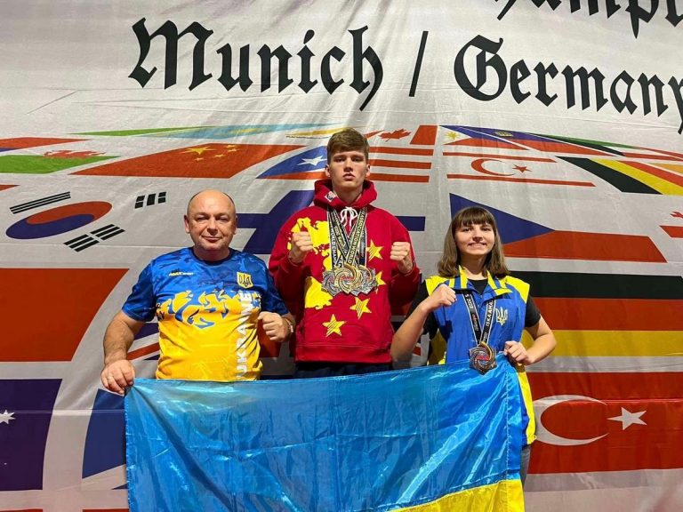 Кам’янські кікбоксери вдало виступили на чемпіонаті світу