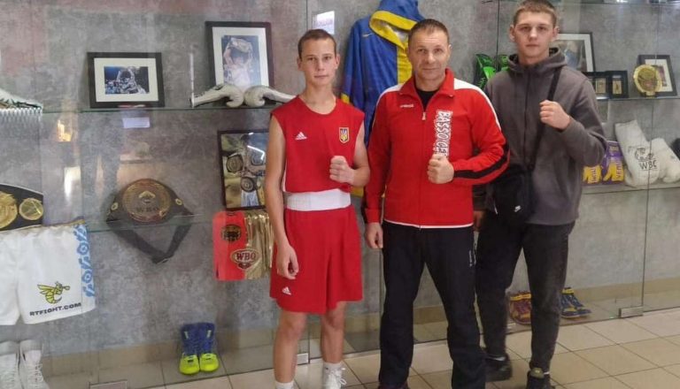 Боксеры Каменского – призеры областного чемпионата