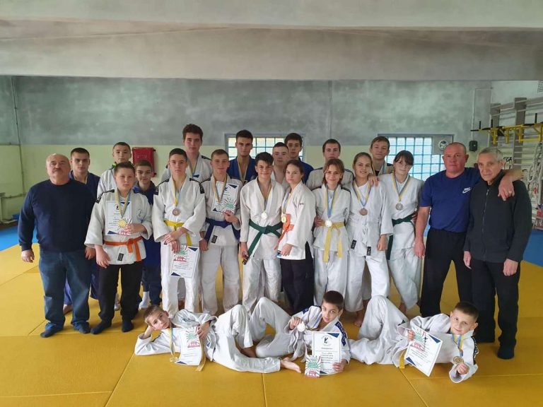 Более 50 наград завоевали каменские дзюдоисты на чемпионате города