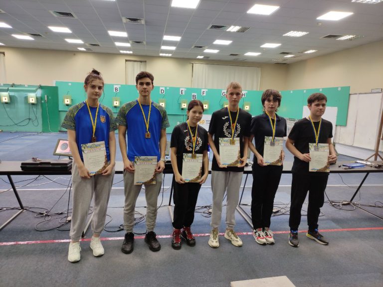 Стрілки з Кривого Рогу вибороли медалі Чемпіонату України