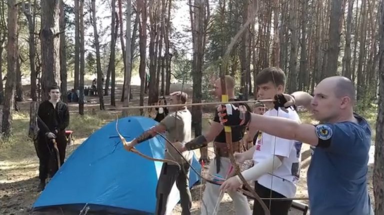 Кам’янські лучники змагалися за звання кращого на турнірі “Дніпровський клич 7”