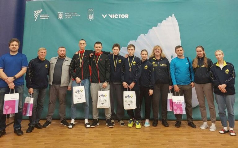 Спортсмени Дніпропетровщини стали призерами чемпіонату України з бадмінтону