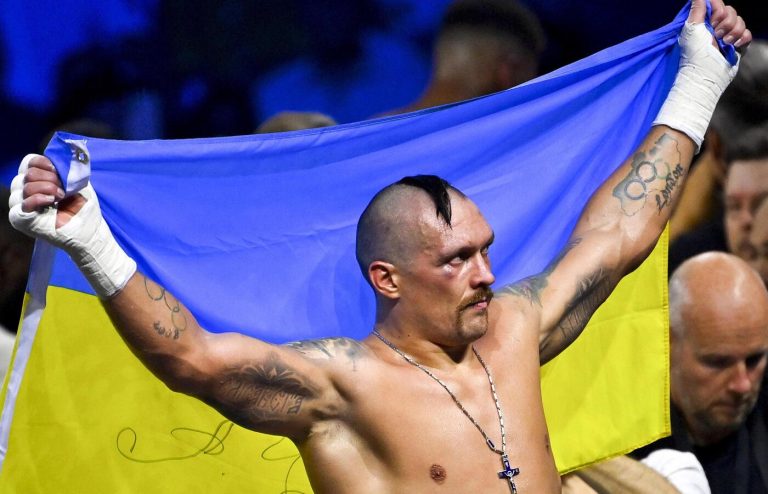 “Цього хлопця буде важко перемогти”: Стівенсон визнав Усика крутим боксером
