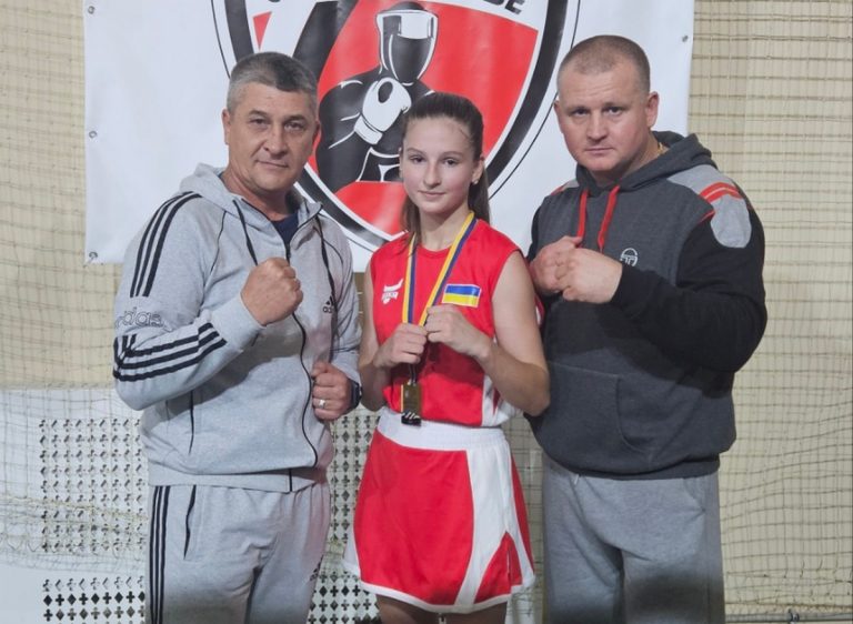 Спортсменка з Дніпропетровщини перемогла на чемпіонаті України з боксу