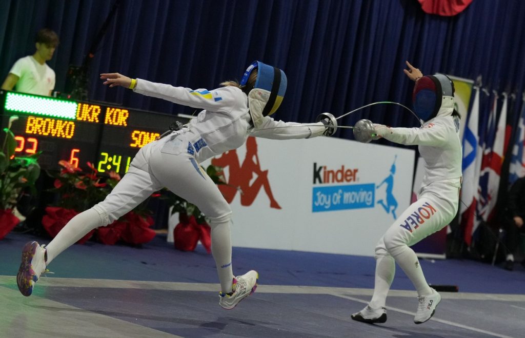 Українська збірна перемогла на Кубку світу з фехтування на шпагах