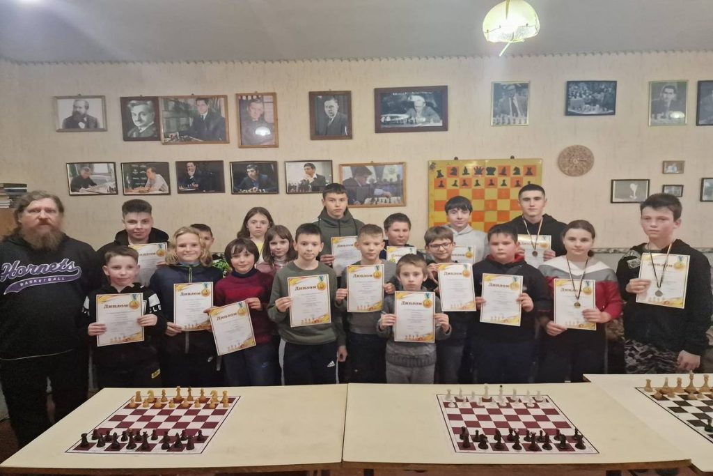 У Кам’янському змагалися юні шахісти