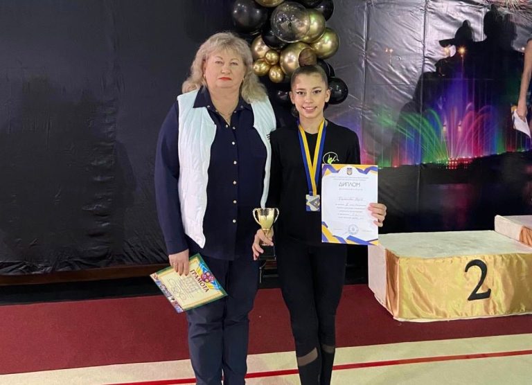 Криворожские «художницы» стали бронзовыми призерками чемпионата Украины