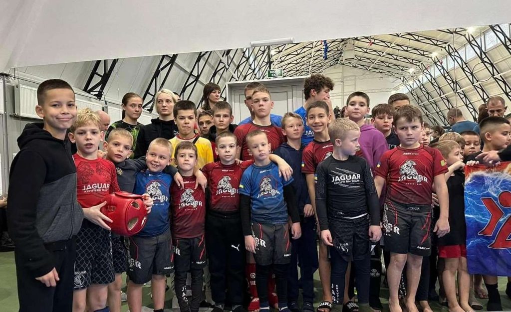 В Днепре прошел Кубок области по смешанным единоборствам ММА