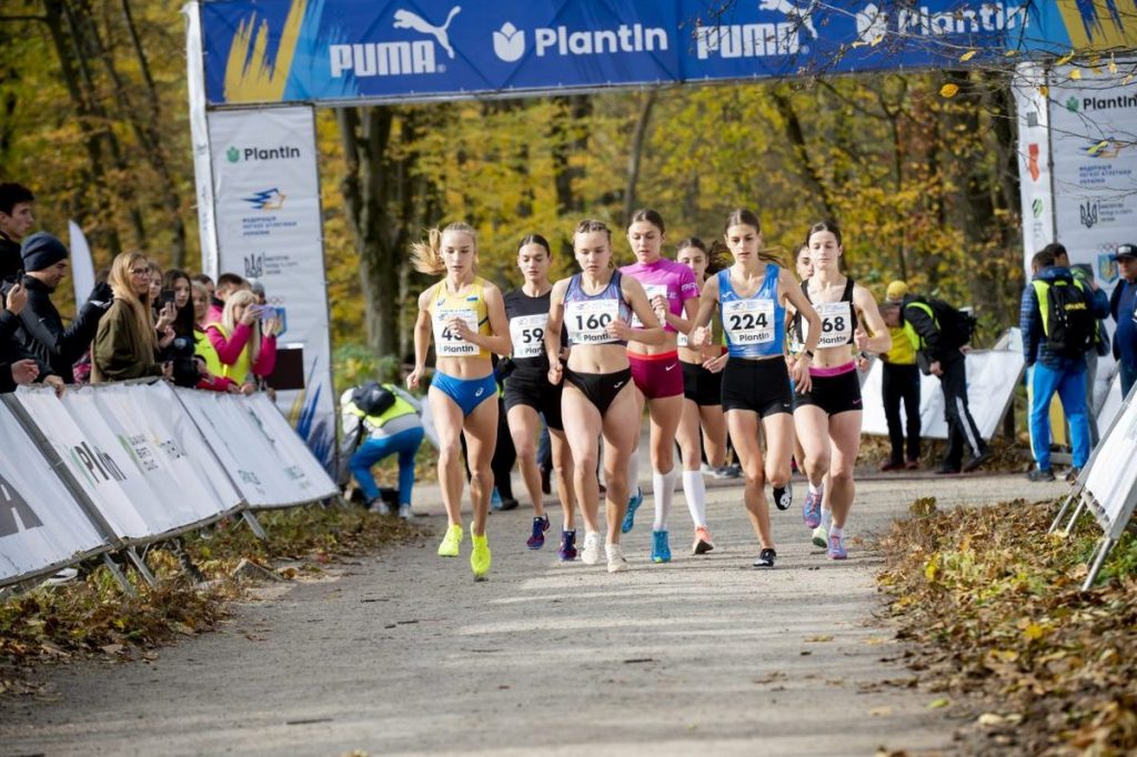 Українські легкоатлети змагатимуться на чемпіонаті Європи з кросу: склад збірної