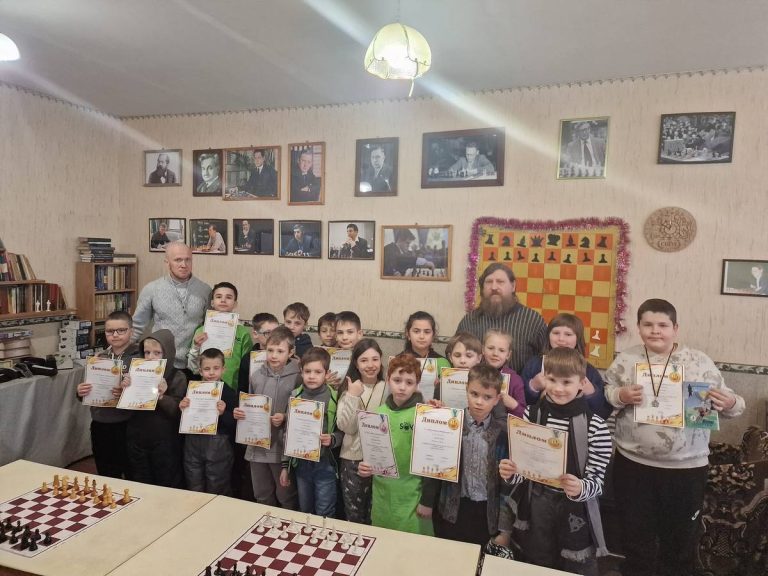 У Кам’янському змагалися юні шахісти