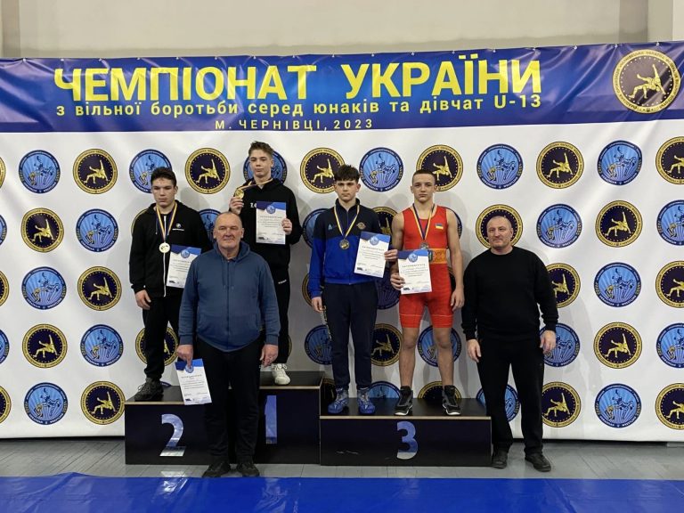 Спортсмен из Кривого Рога занял третье место на чемпионате Украины по вольной борьбе