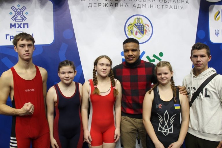 Спортсмени Кам’янського району стали призерами всеукраїнських ігор з єдиноборств Combat Games 2023