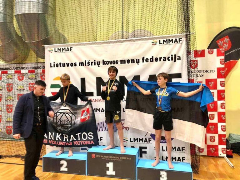 Спортсмен из Днепропетровщины стал победителем Чемпионата Литвы по смешанным единоборствам ММА