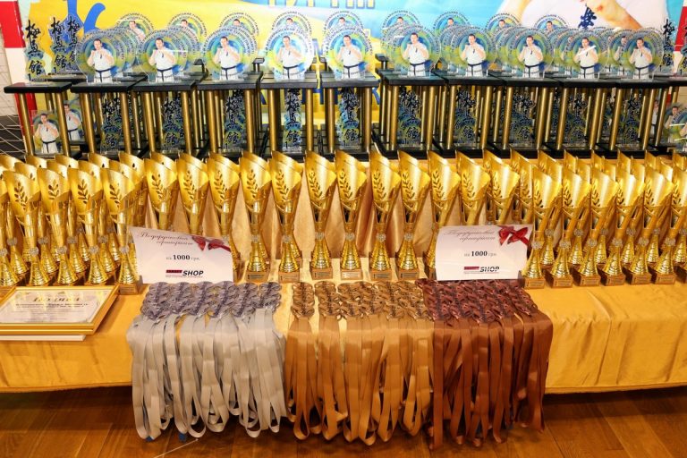 Каратисти Кам’янського посіли третє командне місце на Всеукраїнському турнірі